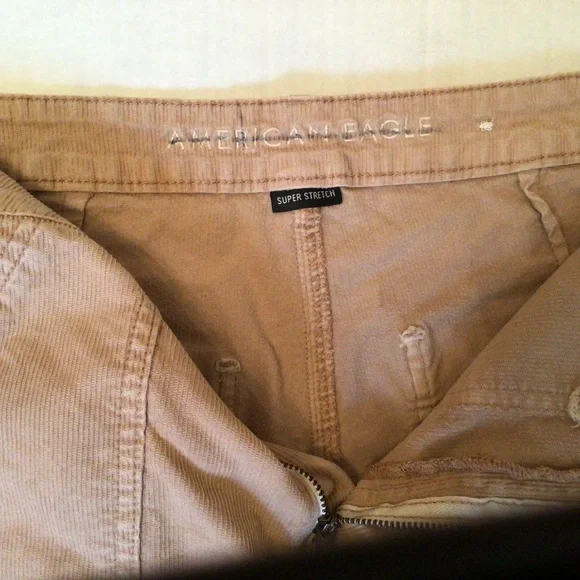American Eagle Outfitters Velvet Jeans Size 8 Short - Picture 8 of 11